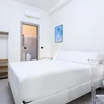Studi 1 - Collection 3* Milan